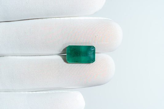 NATURAL EMERALD-5.78CARAT