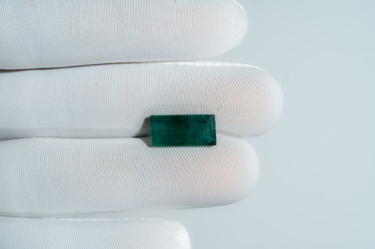 NATURAL EMERALD-4.78CARAT