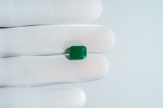 NATURAL EMERALD-4.94CARAT