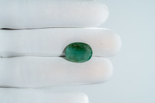 NATURAL EMERALD-7.10CARAT