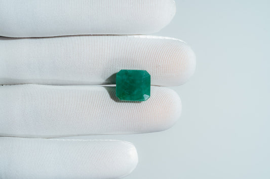 NATURAL EMERALD-7.97CARAT