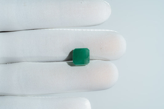 NATURAL EMERALD-5.11CARAT
