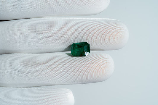 NATURAL EMERALD-3.70CARAT