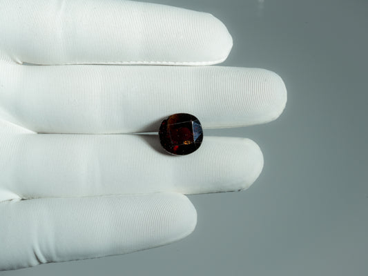 NATURAL HESSONITE-10.79CARAT
