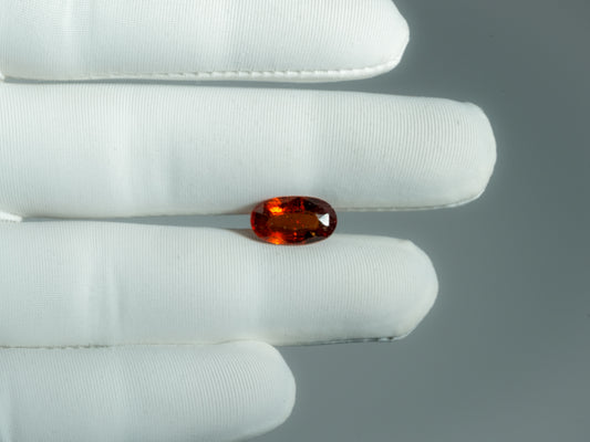 NATURAL HESSONITE-4.43CARAT