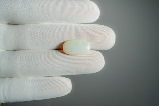 NATURAL OPAL-6.79CARAT