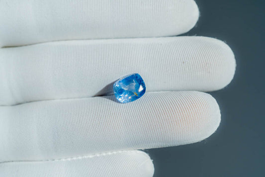 NATURAL BLUE SAPPHIRE-4.78CARAT