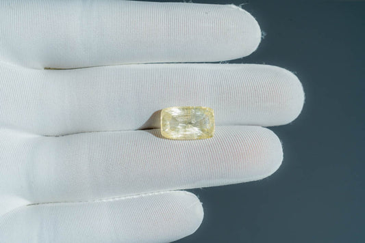 NATURAL YELLOW SAPPHIRE-9.64CARAT