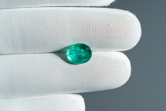 NATURAL EMERALD-3.39 CARAT