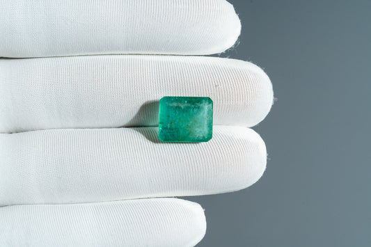 NATURAL EMERALD-7.91CARAT