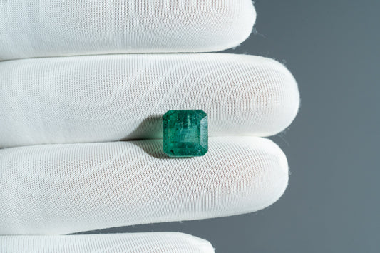 NATURAL EMERALD-5.26CARAT