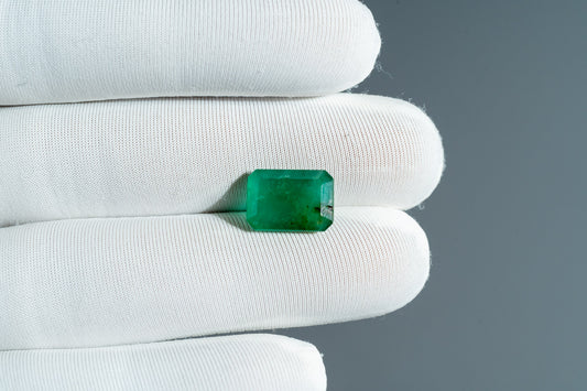 NATURAL EMERALD-4.82CARAT