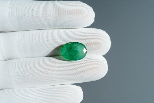 NATURAL EMERALD-8.74CARAT