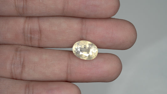 NATURAL YELLOW SAPPHIRE-10.12 CARAT