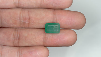 NATURAL EMERALD-6.49 CARAT