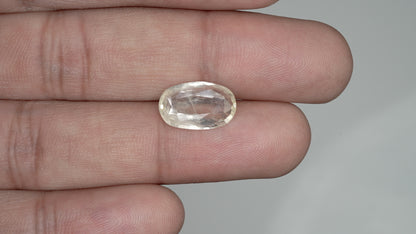 NATURAL YELLOW SAPPHIRE-6.64 CARAT