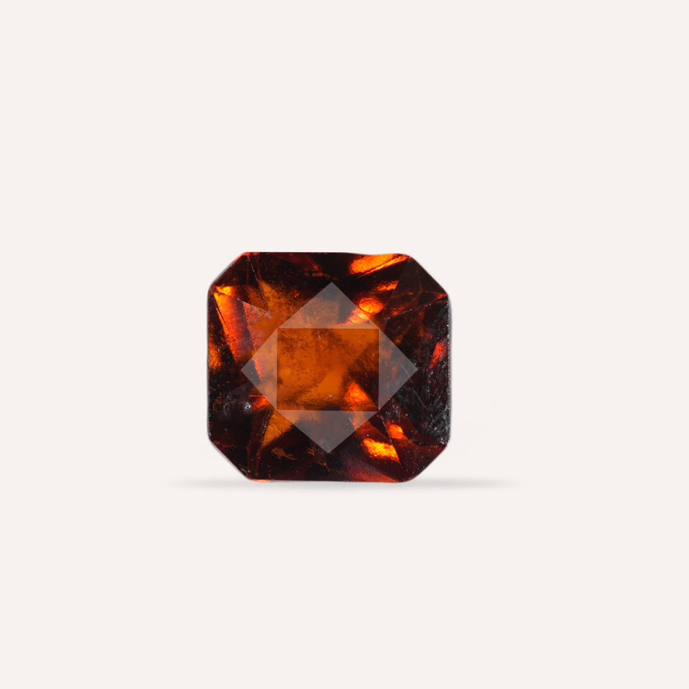 NATURAL HESSONITE-5.68CARAT