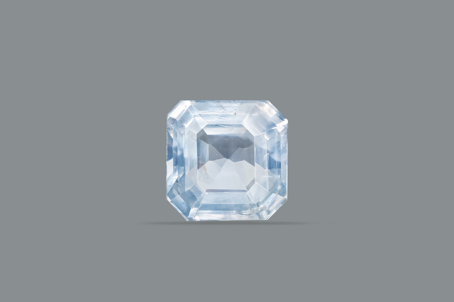 NATURAL BLUE SAPPHIRE-4.94 CARAT