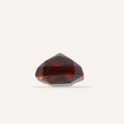 NATURAL HESSONITE-5.68CARAT