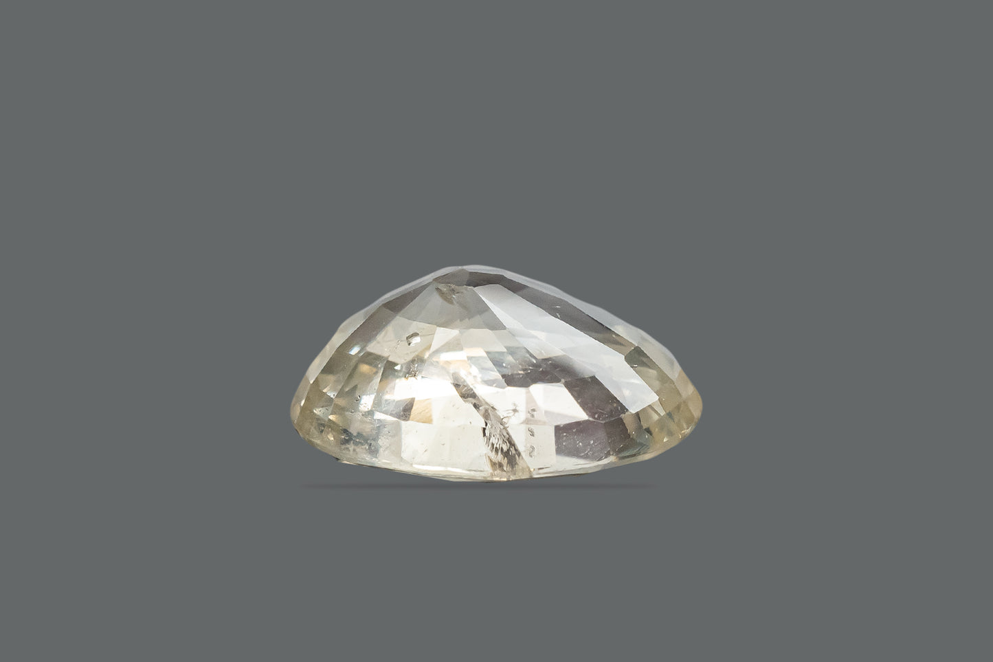 NATURAL YELLOW SAPPHIRE-7.43 CARAT