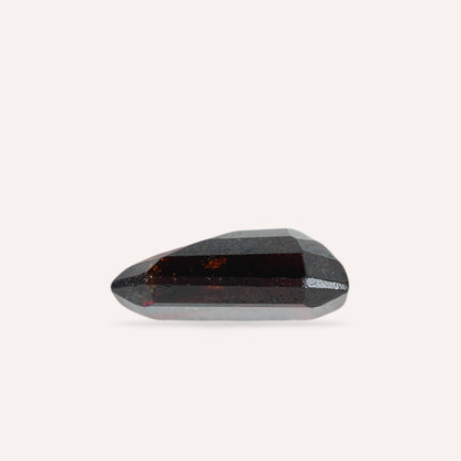 NATURAL HESSONITE-8.00CARAT