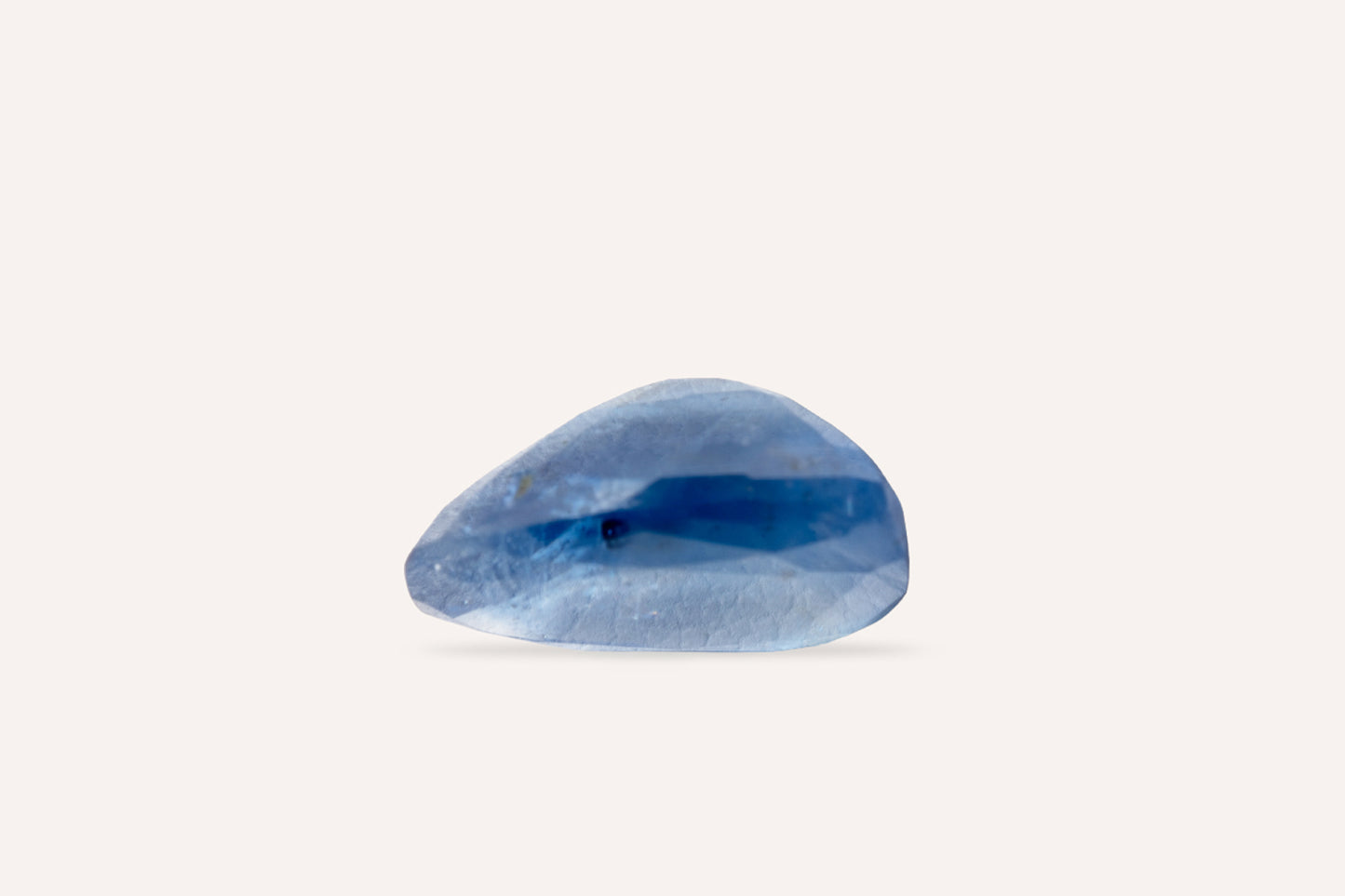 NATURAL BLUE SAPPHIRE-4.57 CARAT