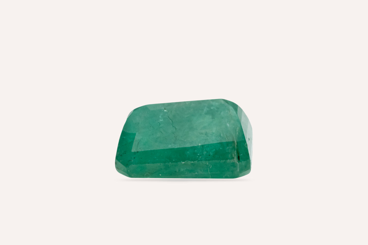 NATURAL EMERALD-7.73 CARAT