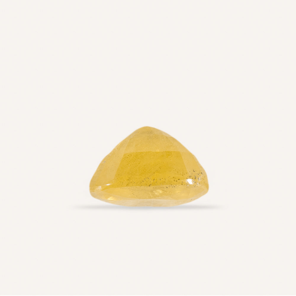 YELLOW SAPPHIRE (THAILAND)-6.70CARAT
