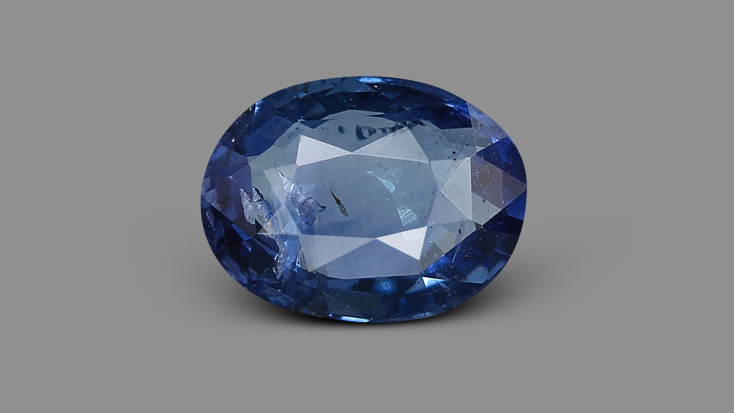 NATURAL BLUE SAPPHIRE- 5.61 CARAT