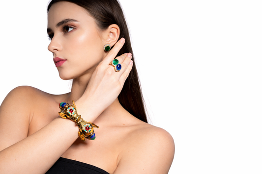 Twin-Elephant Gemstone Bangle