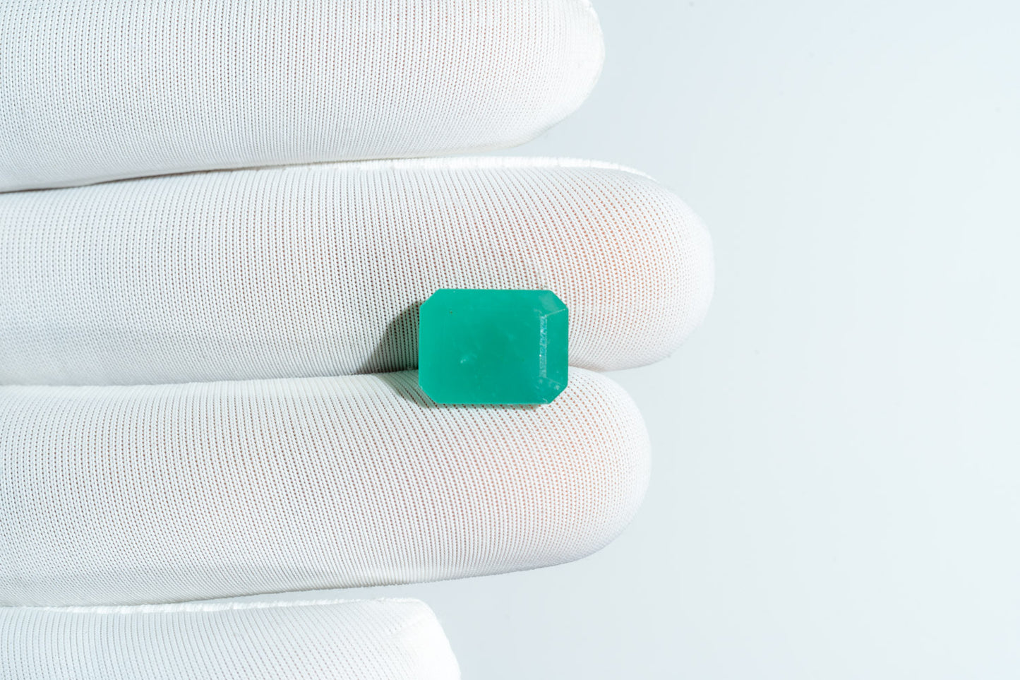 NATURAL EMERALD-5.03CARAT