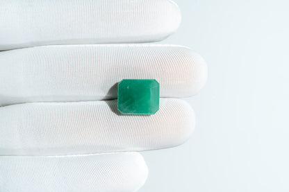 NATURAL EMERALD-8.40CARAT