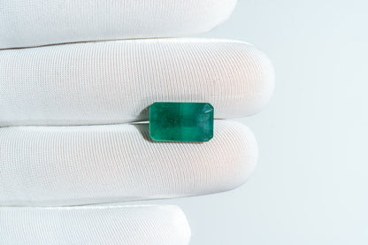 NATURAL EMERALD-5.78CARAT