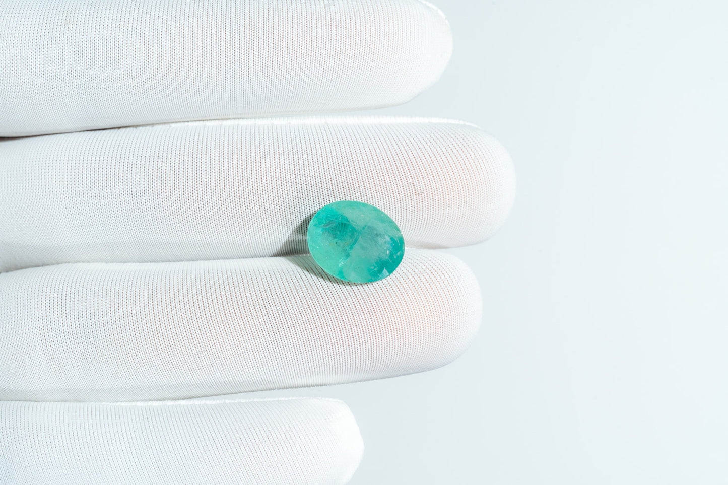 NATURAL EMERALD-4.85CARAT