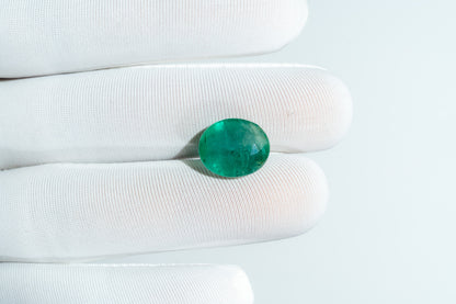 NATURAL EMERALD-7.06CARAT