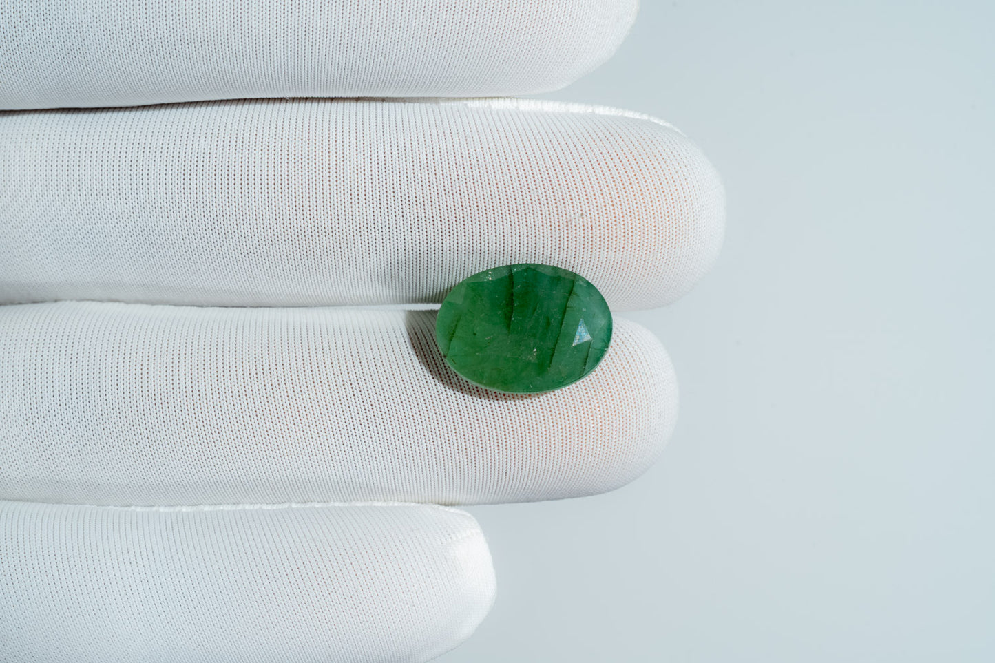 NATURAL EMERALD-6.09CARAT