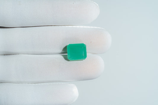 NATURAL EMERALD-7.46CARAT