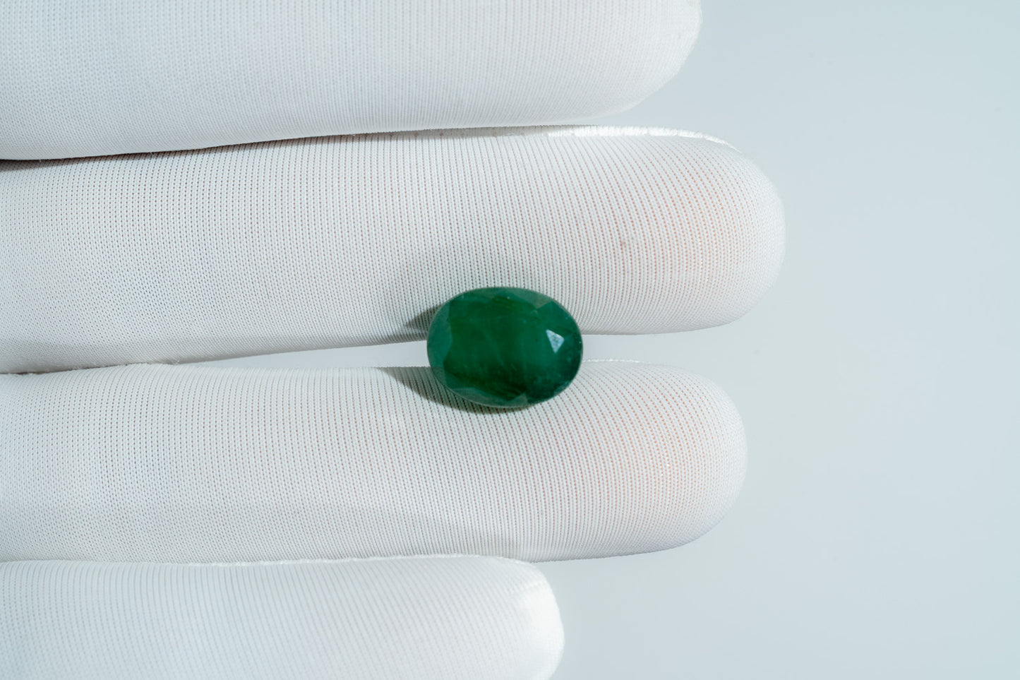 NATURAL EMERALD-7.81CARAT