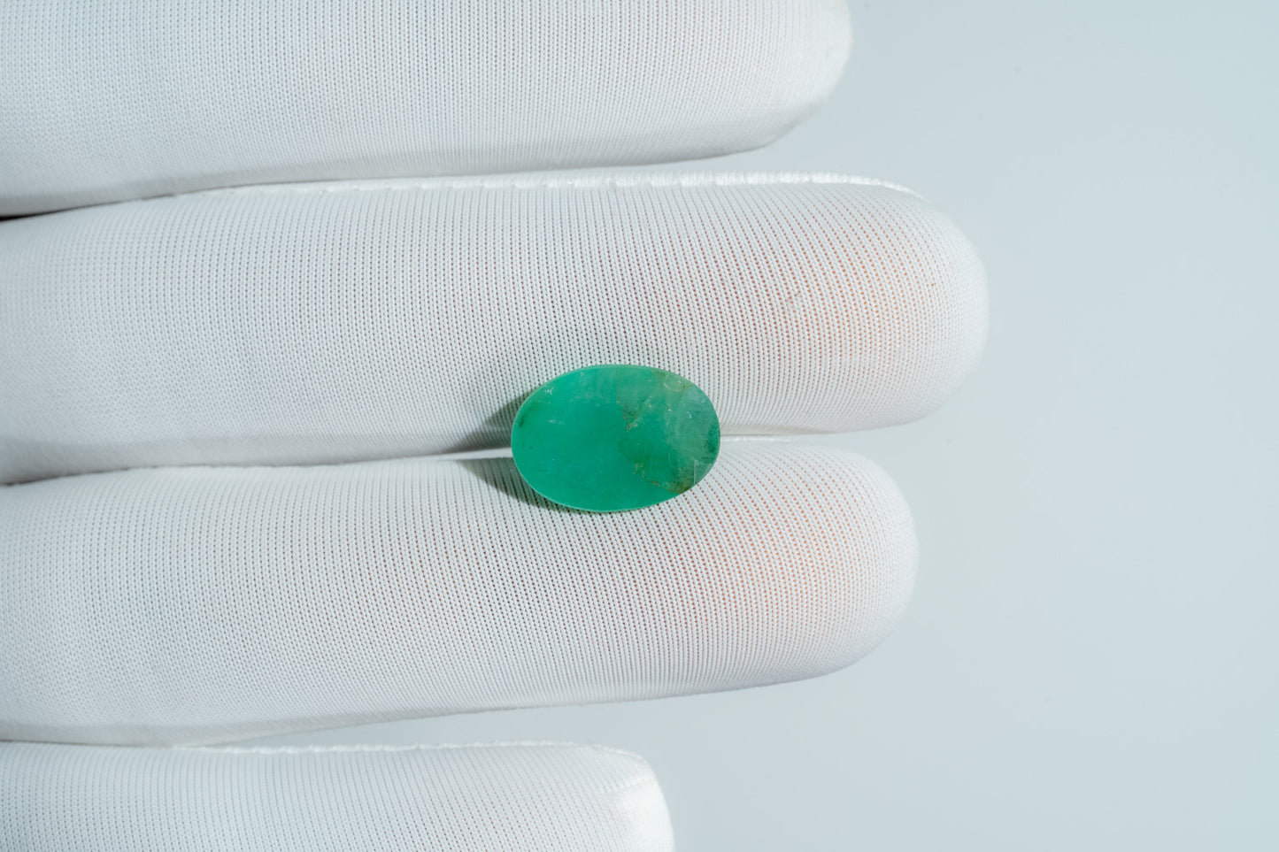 NATURAL EMERALD-5.16CARAT