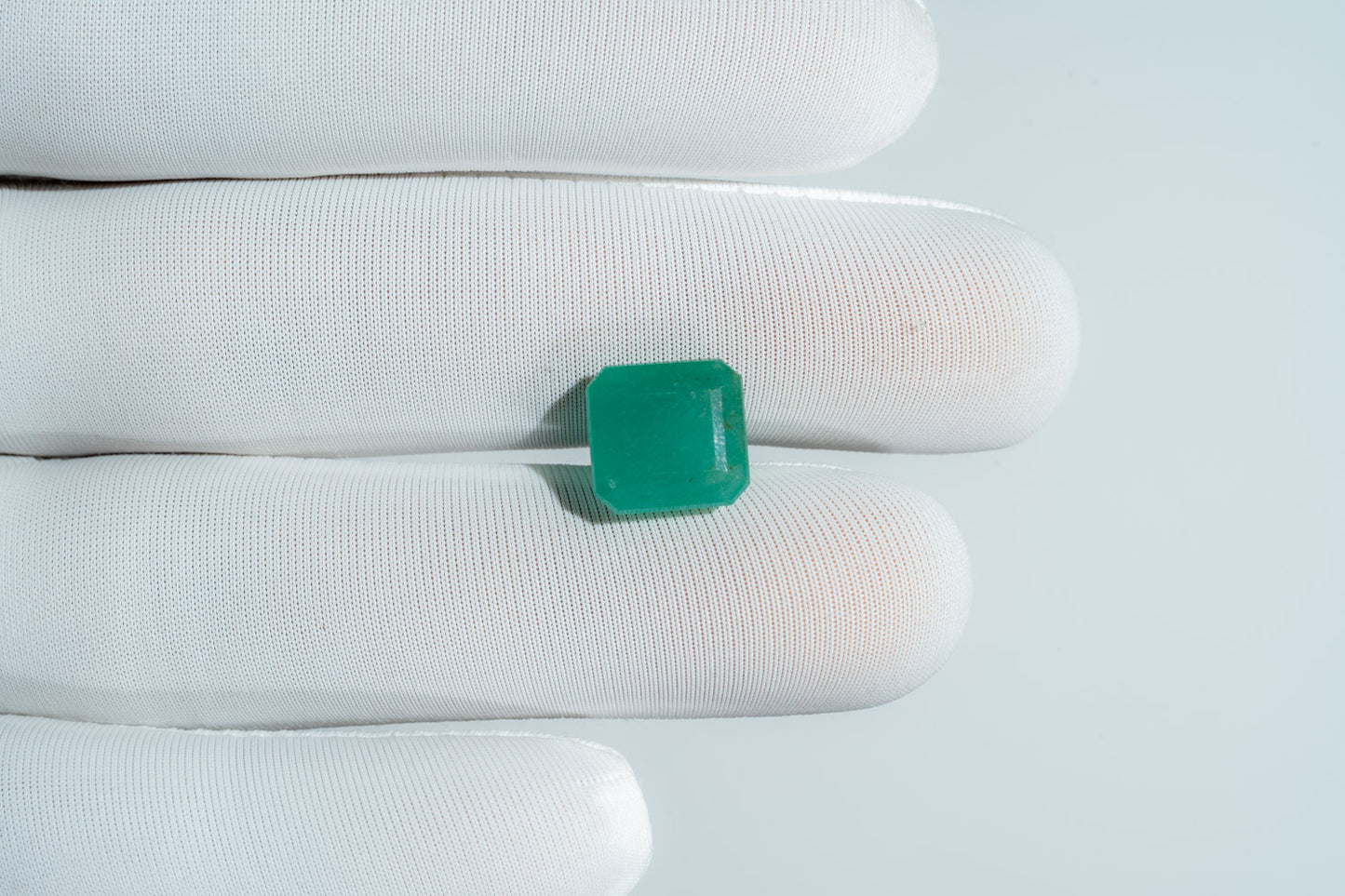 NATURAL EMERALD-6.20CARAT