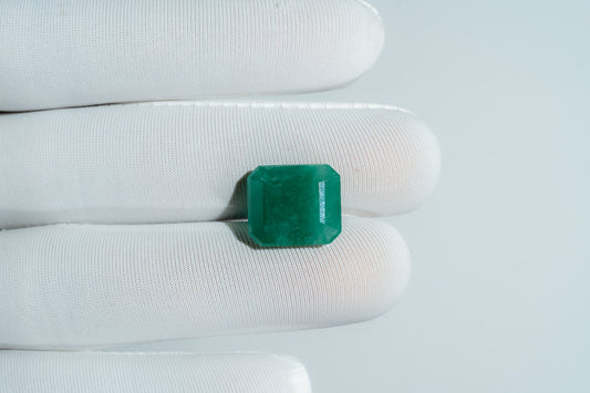 NATURAL EMERALD-9.65CARAT