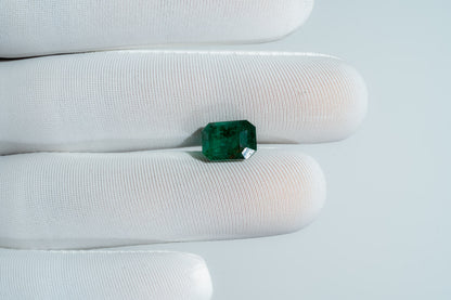 NATURAL EMERALD-3.70CARAT