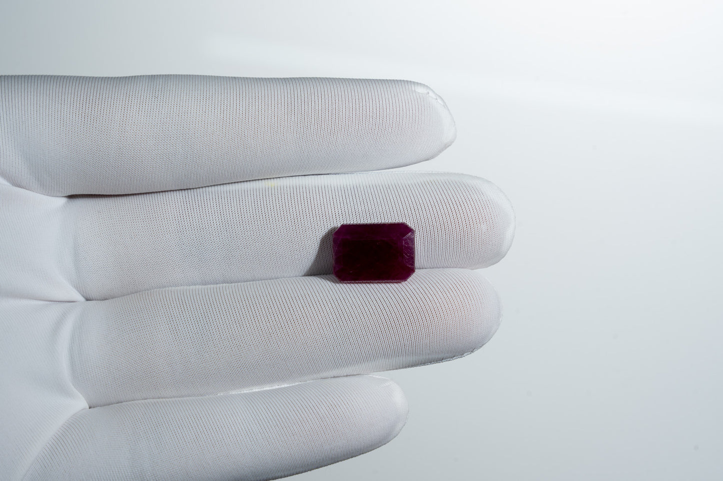 NATURAL RUBY-9.68CARAT