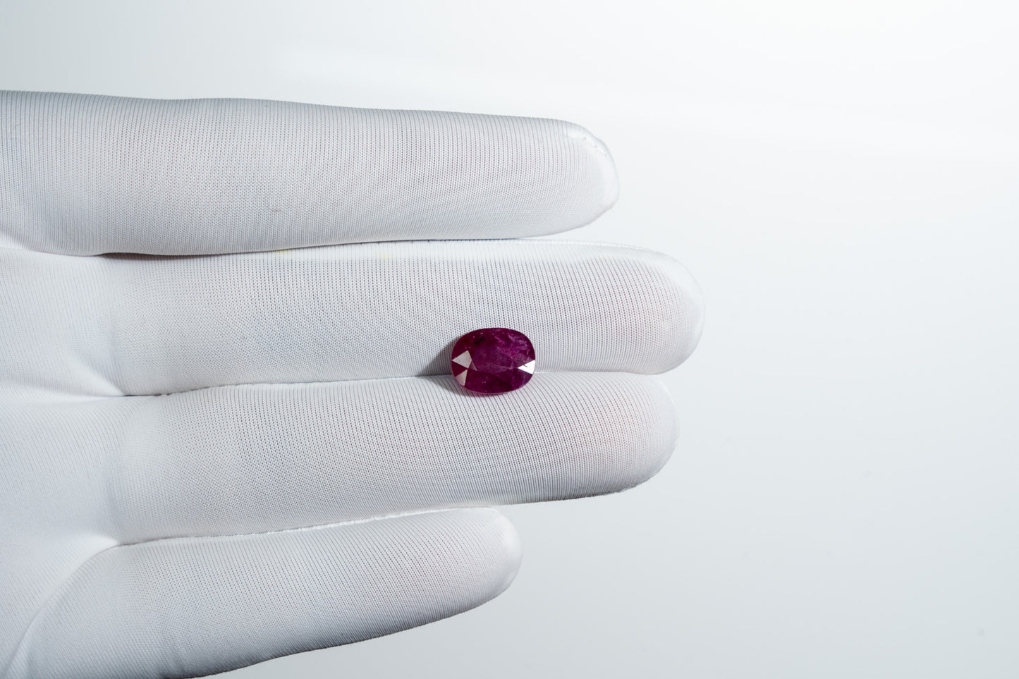 NATURAL RUBY- 5.32 CARAT