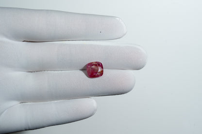 NATURAL RUBY BURMA- 5.65CARAT