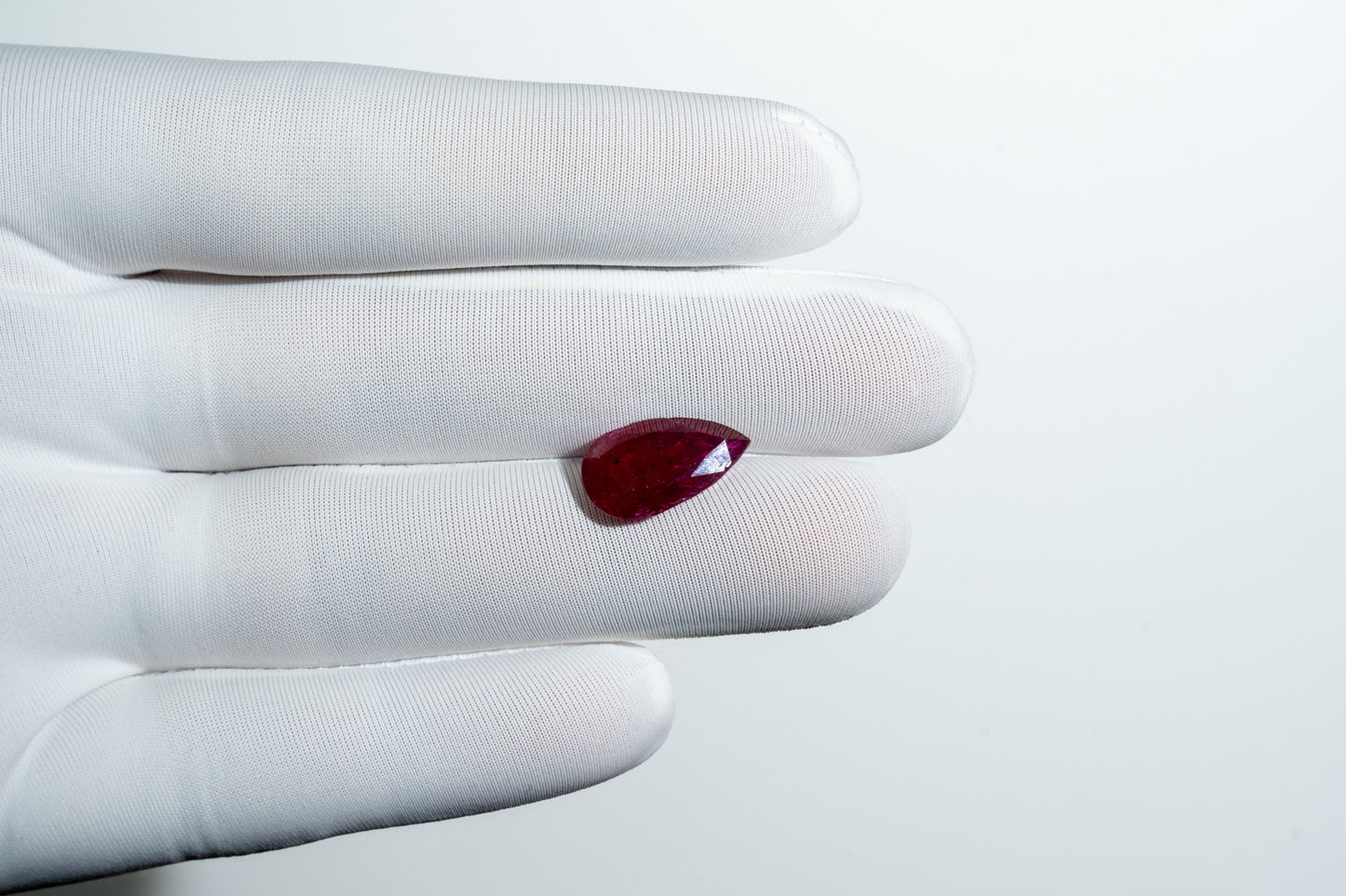 NATURAL RUBY- 6.19CARAT