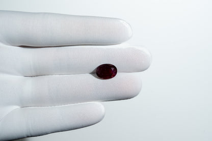 NATURAL RUBY- 5.56CARAT