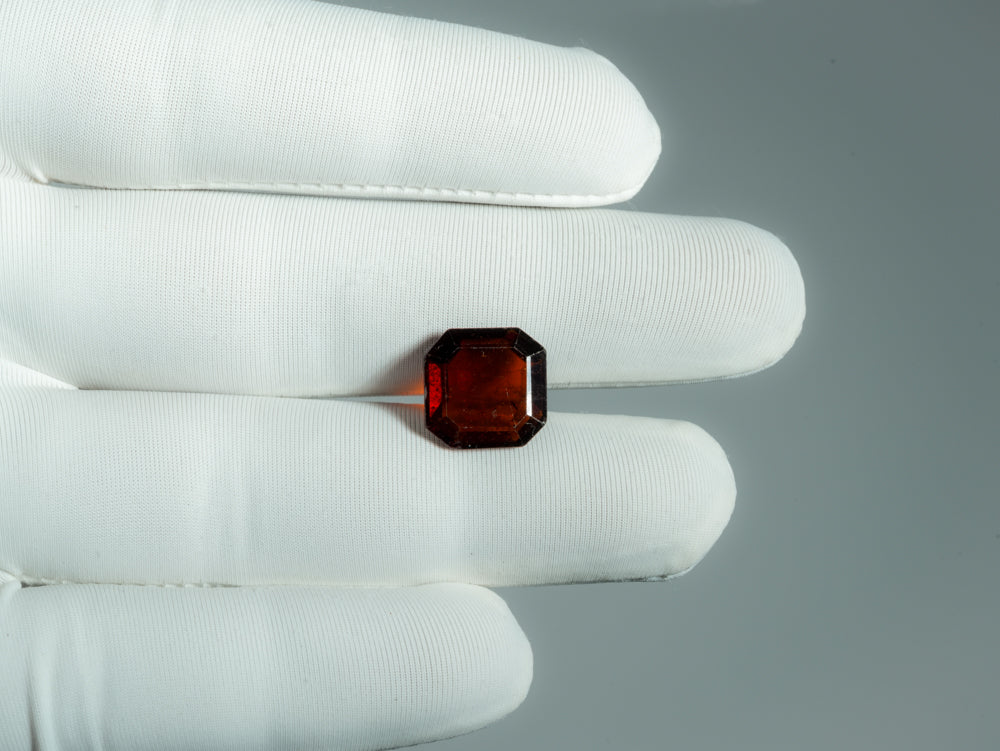 NATURAL HESSONITE-7.25CARAT