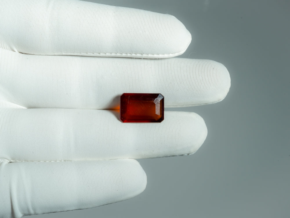 NATURAL HESSONITE-9.37CARAT