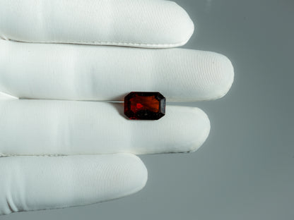 NATURAL HESSONITE-7.03CARAT